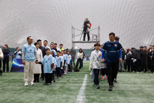 欧冠晋级规则-地市动态 | “东北超”前菜：32支企业家球队开战“连超”|足球|友谊赛|民营企业家组|足球联赛|足球赛_新浪新闻